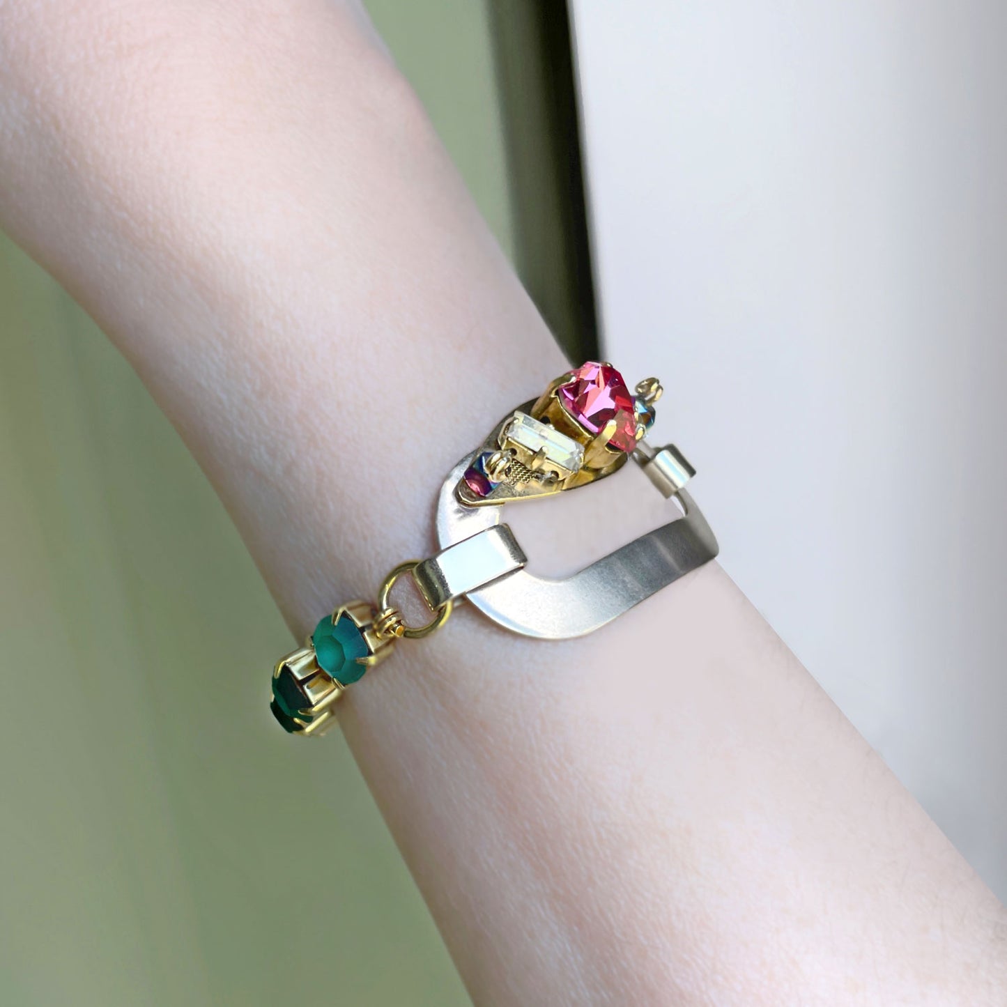 Bracciale Ipazia con Cristalli Verdi