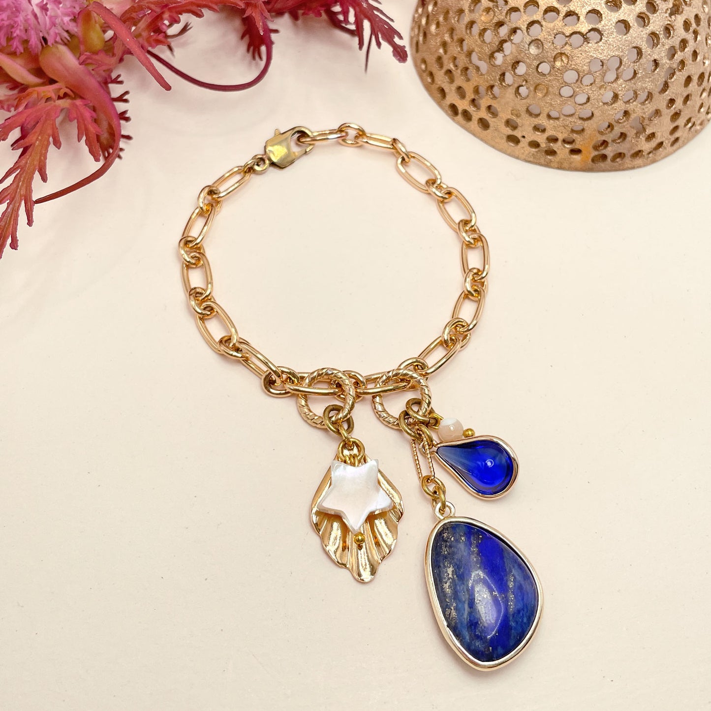 Disa Bracelet with Lapis Lazuli Pendant