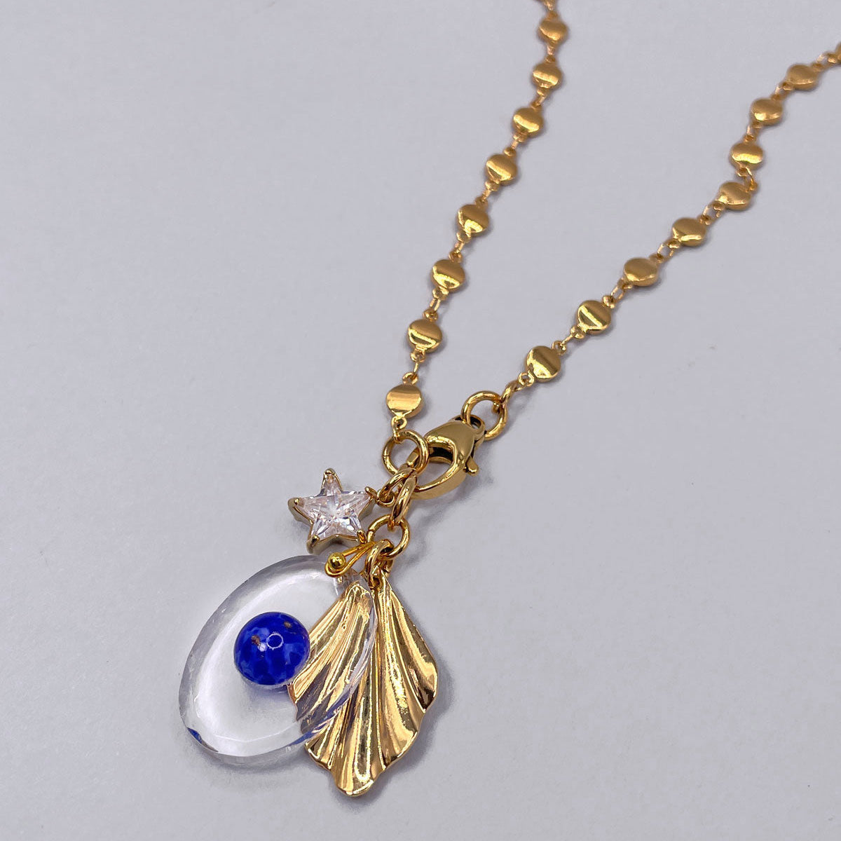 Collana con Pendente Ovale Vintage e Cabochon in Vetro