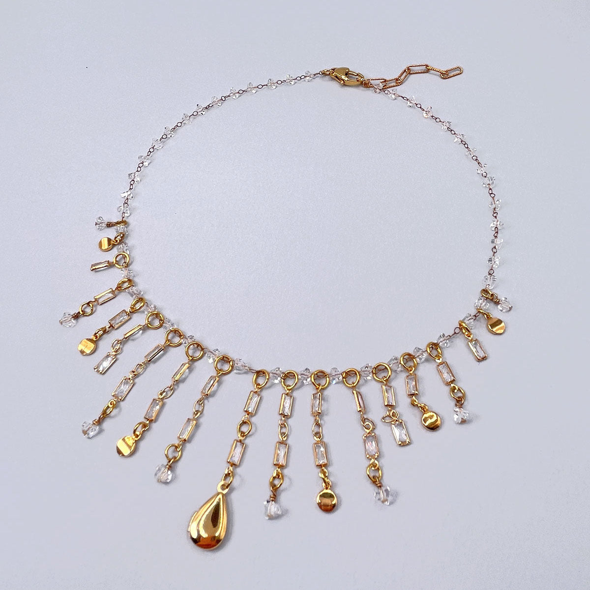 Collana con Cascata di Zirconi e Mini Locket 